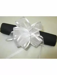 6 hvite organza-sløyfer 10 cm