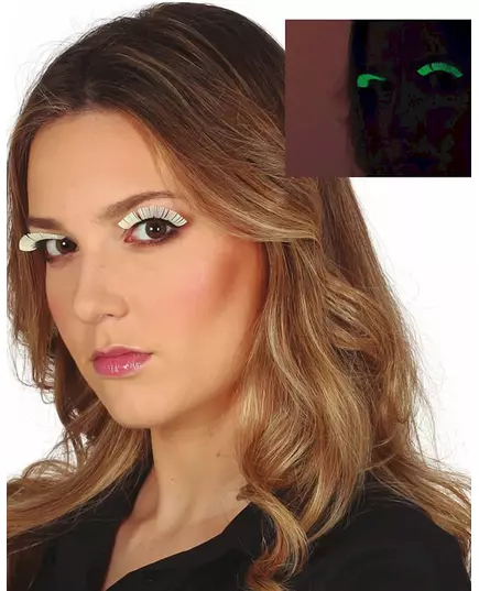 Phosphorescent false eyelashes for adults