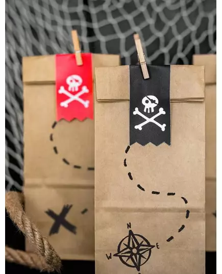 6 Pirate Party Kraft Paper Gift Bags 8 x 18 x 6 cm, image 2