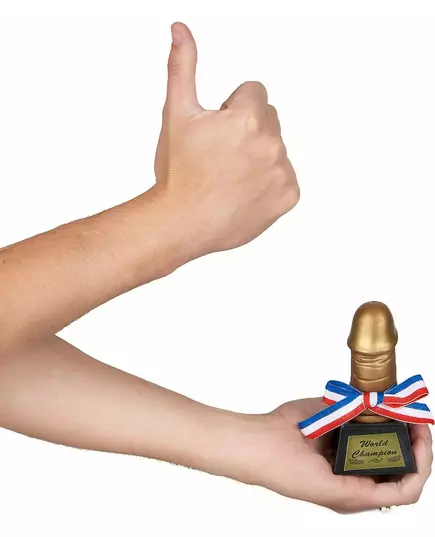 Gullpenis-troféet, bilde 2